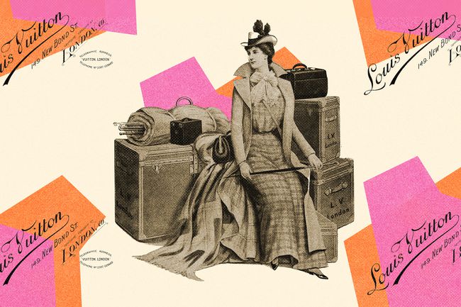 La couverture du catalogue Louis Vuitton 1901 en anglais.  En haut une étiquette utilisée entre 1885 et 1890.