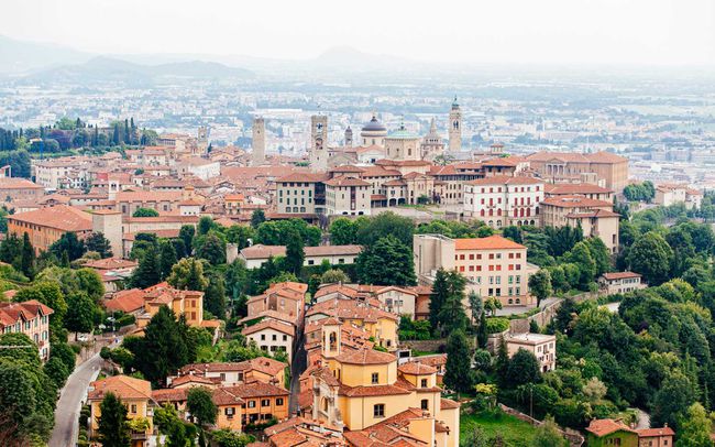 Vue aérienne du paysage urbain de la vieille ville de Bergame, Lombardie, Italie