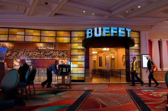 La signalisation d'un buffet est vue au Bellagio Hotel and Casino à Las Vegas