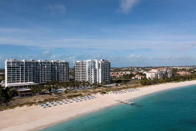 Vue aérienne de l'océan et du Ritz-Carlton, Turks & Caicos