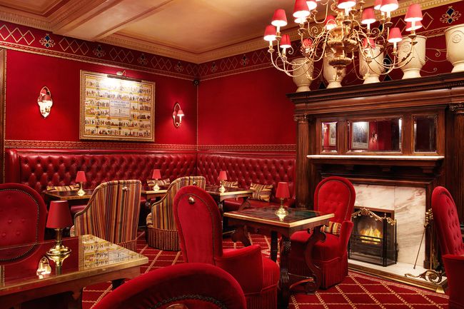 Le New York Bar du Rubens at the Palace