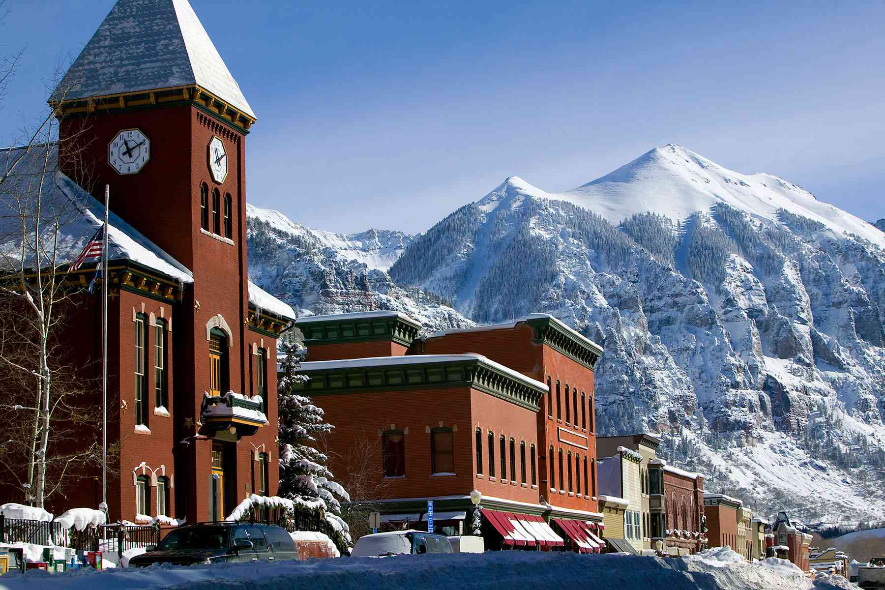 Pic d'Ajax et hiver de la rue principale de Telluride Colorado