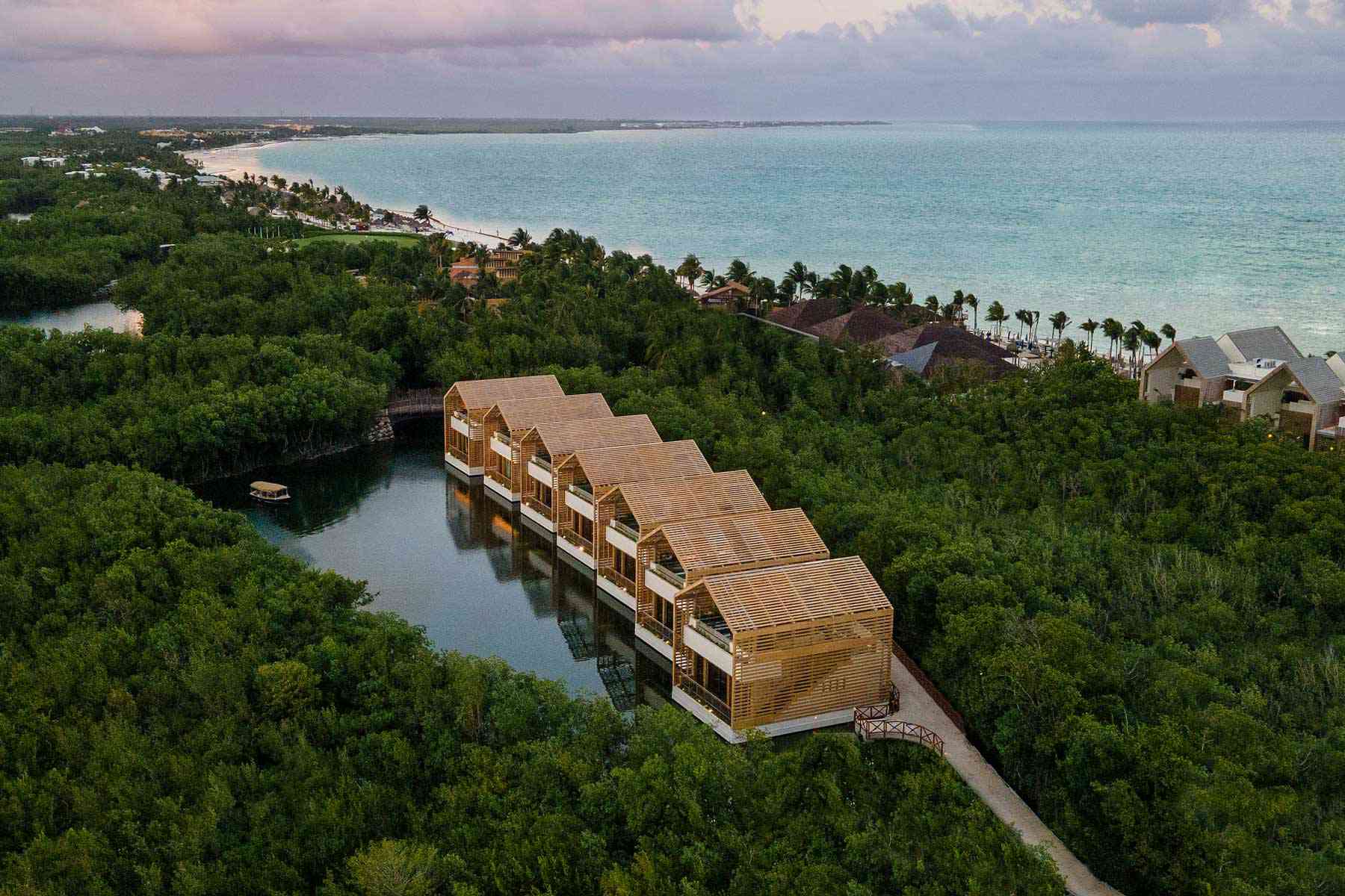Chambres d'hôtel avec vue sur le lagon