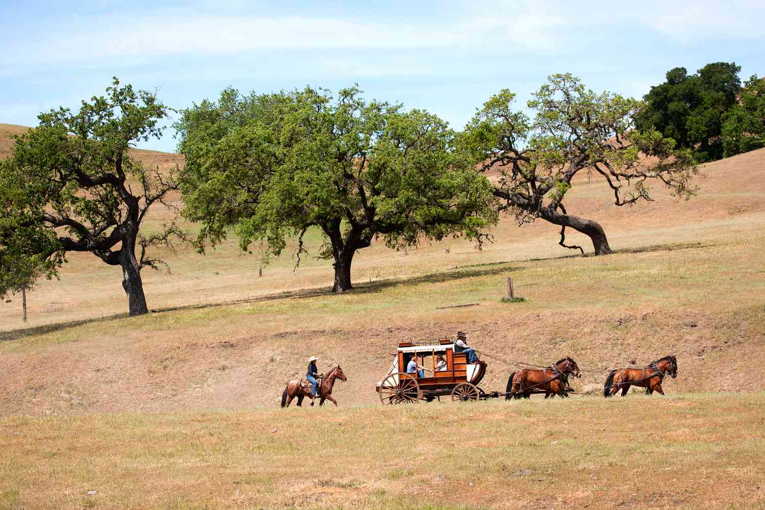 Spirit of the West , une reconstitution d'une diligence et d'un véhicule tiré par des chevaux à Santa Ynez, en Californie