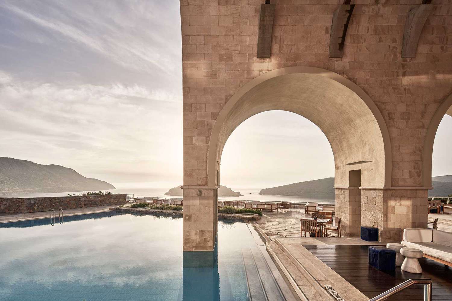 Piscine au Blue Palace Elounda, A Luxury Collection Resort, Crète