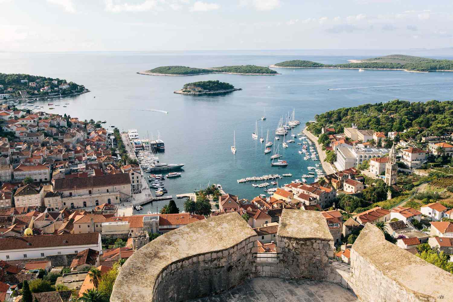 Port de Hvar, Croatie