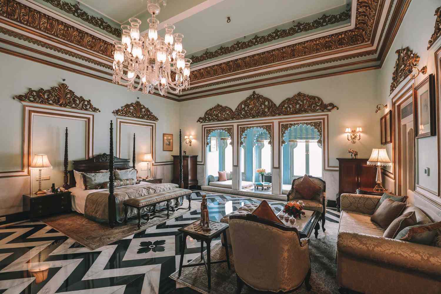Intérieur de la suite Taj Lake Palace